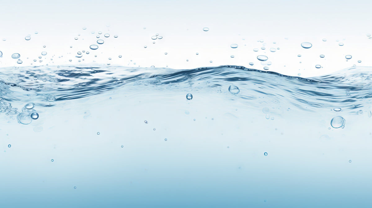 Clear Water Surface Stretch Ceiling – Minimal Aqua Calm Design
