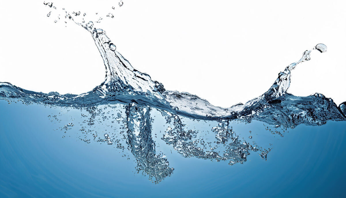 Crystal Aqua Splash Stretch Ceiling – Dynamic Water Surface Design