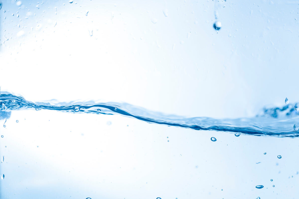 Minimal Aqua Line Stretch Ceiling – Elegant Water Flow Design