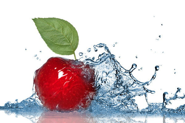 Refreshing Apple Splash